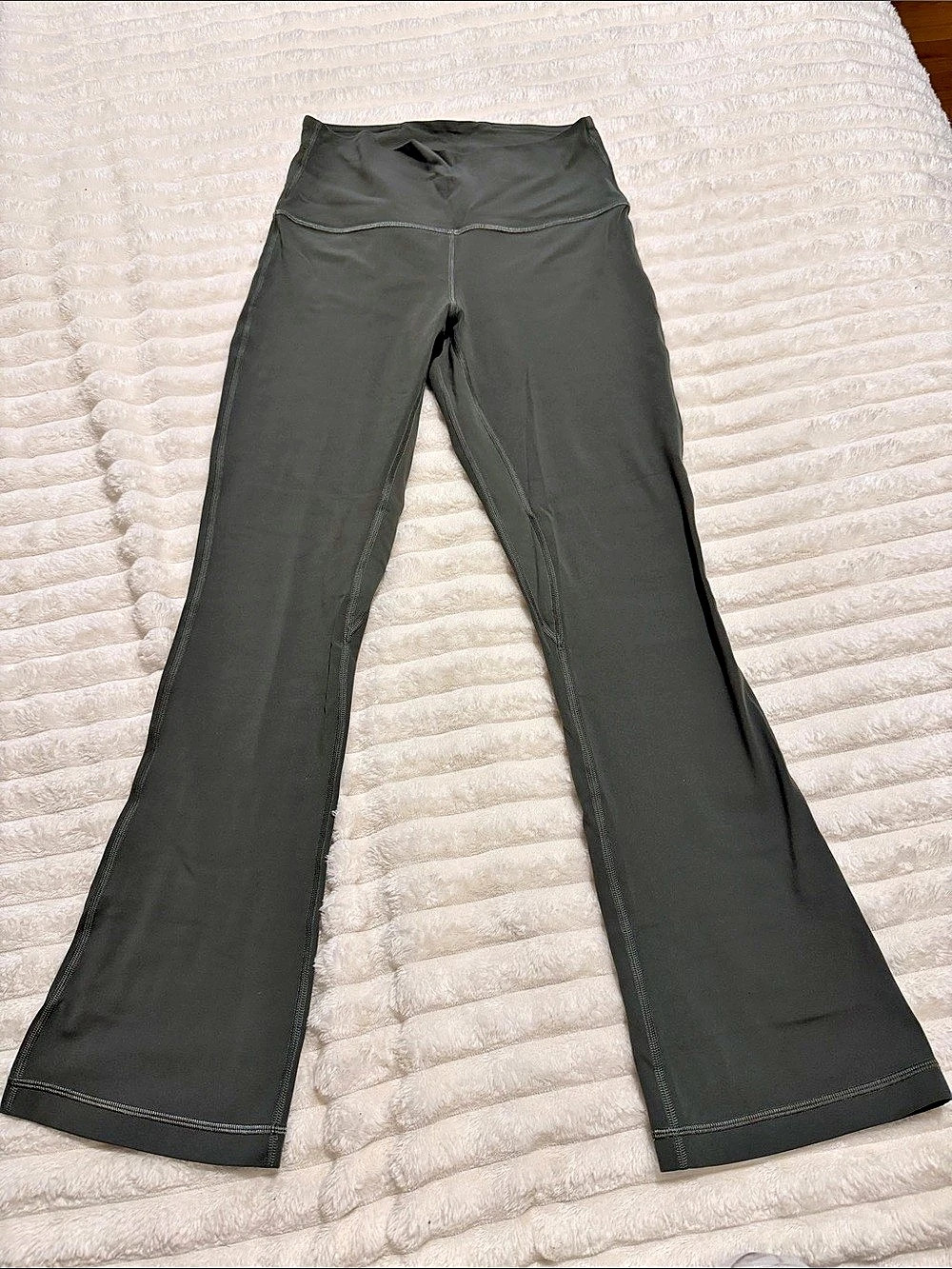 lululemon Groove Pant Flare *Nulu Gray Size 8